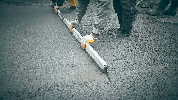 Best Concrete Resurfacing Services  in Thiensville, WI
